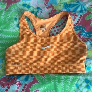 Nike pro sports bra